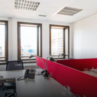 Bureau privé 350 m² 70 postes Location bureau Rue des 3 Fontanot Nanterre 92000 - photo 3